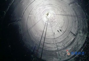 西南水泥烟囱内壁防腐施工